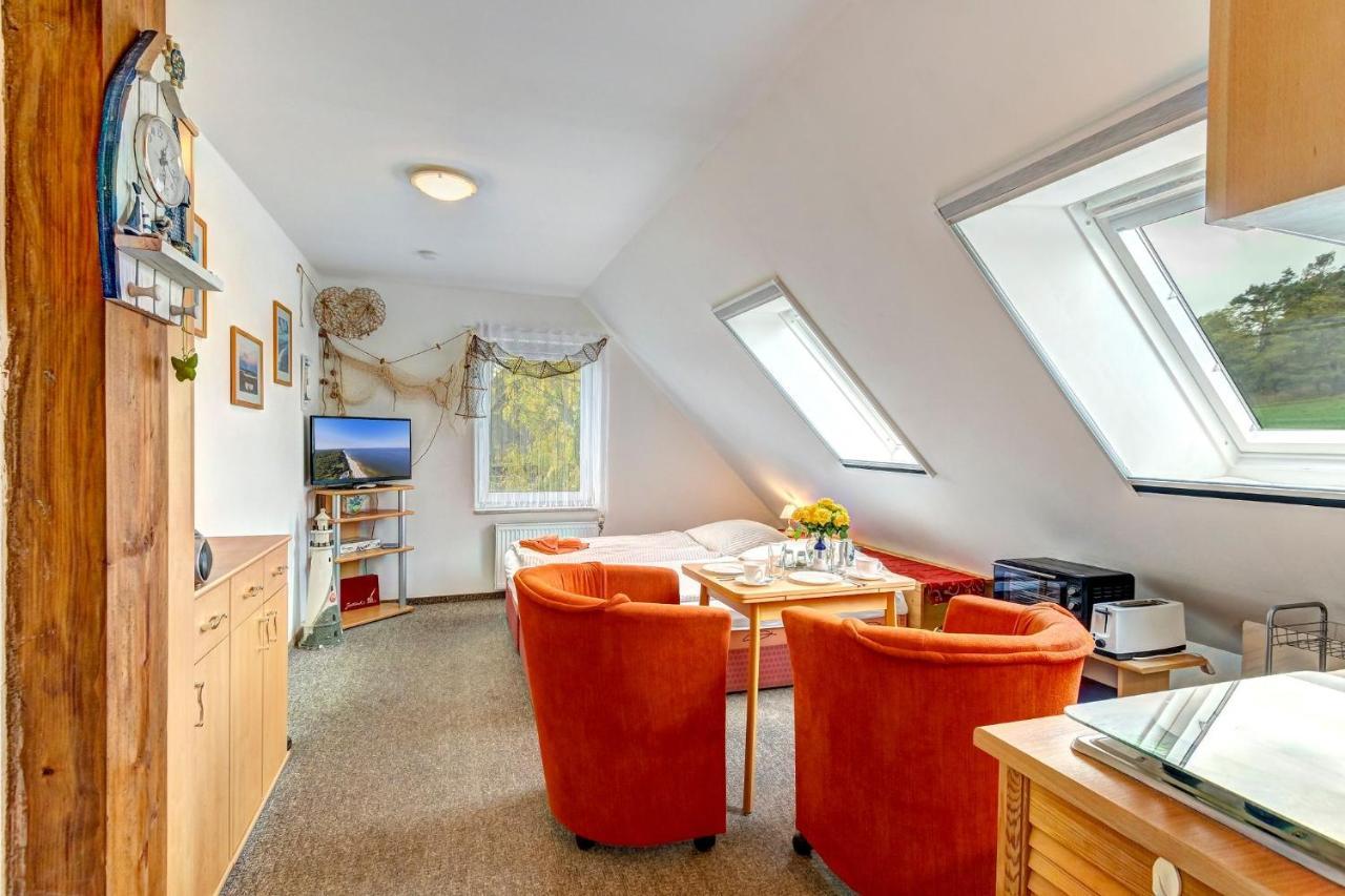 Haus Rehwiese Benz  Buitenkant foto